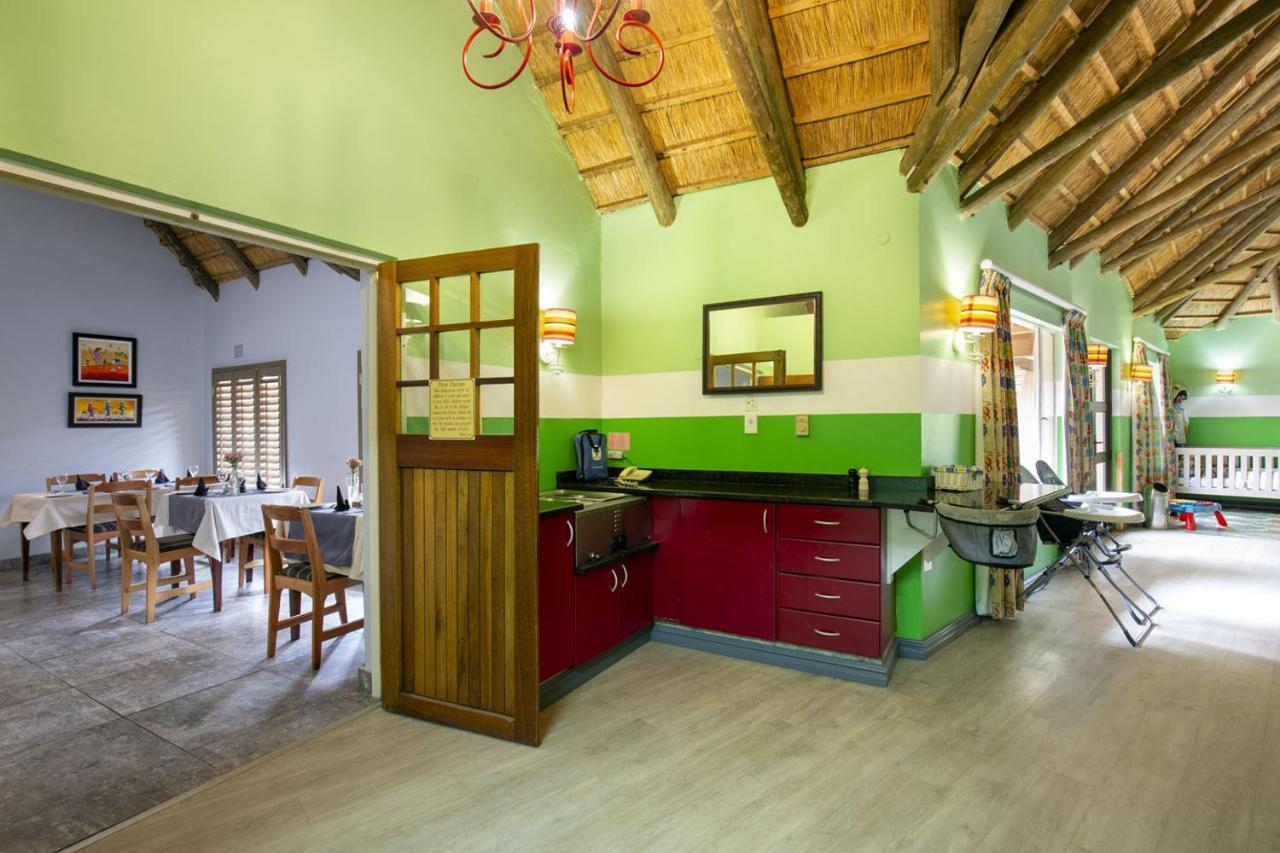Cavern Resort & Spa Bergville Bagian luar foto