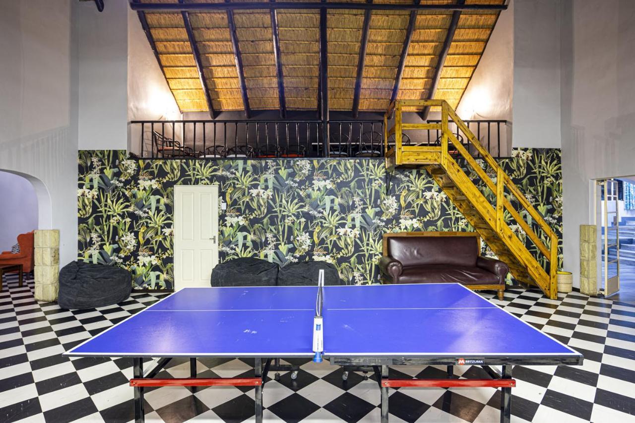 Cavern Resort & Spa Bergville Bagian luar foto