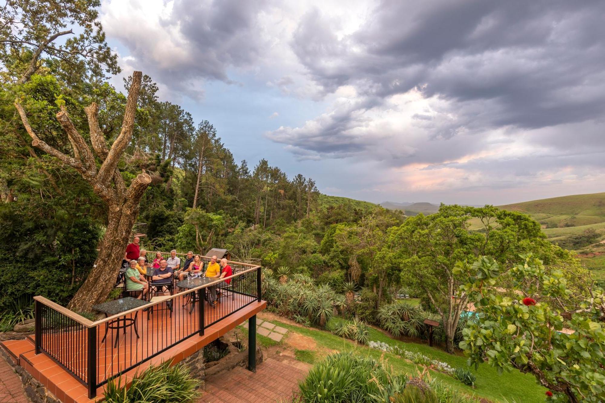 Cavern Resort & Spa Bergville Bagian luar foto