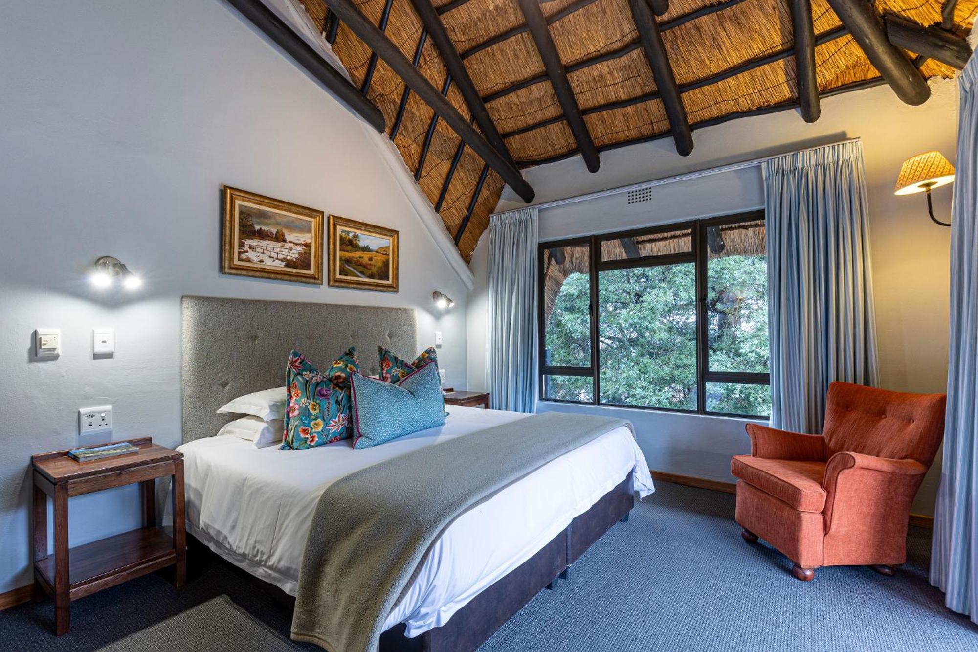 Cavern Resort & Spa Bergville Bagian luar foto