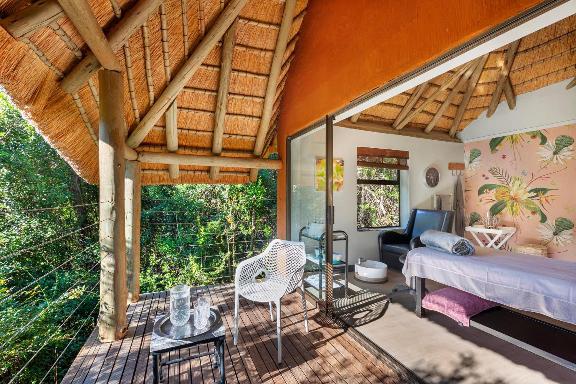 Cavern Resort & Spa Bergville Bagian luar foto