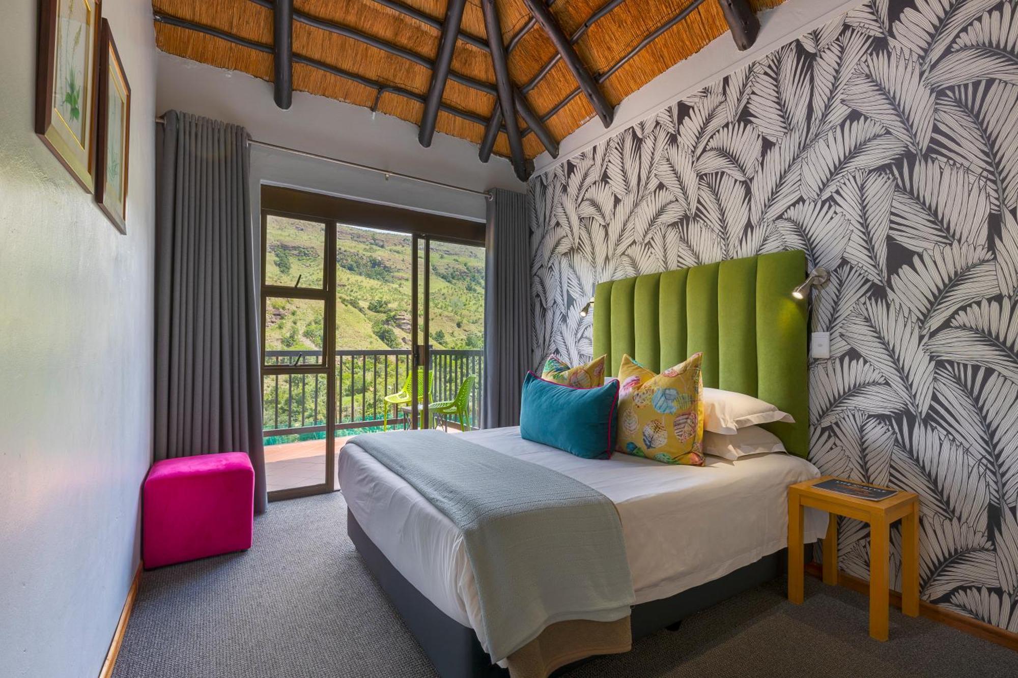 Cavern Resort & Spa Bergville Bagian luar foto