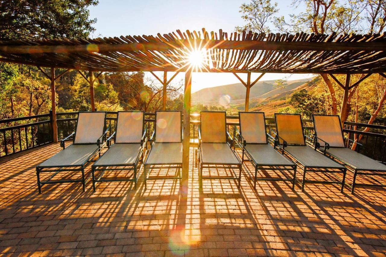 Cavern Resort & Spa Bergville Bagian luar foto