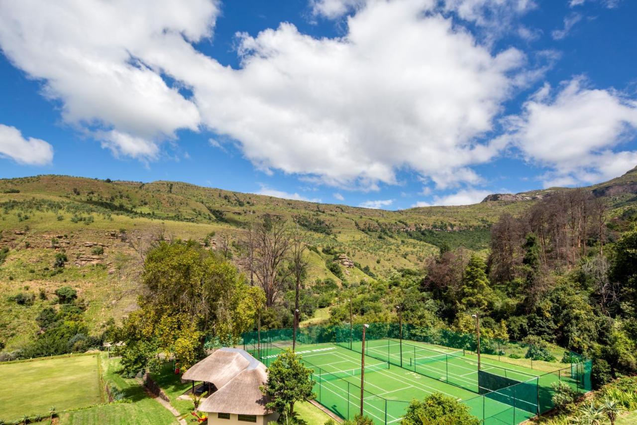 Cavern Resort & Spa Bergville Bagian luar foto