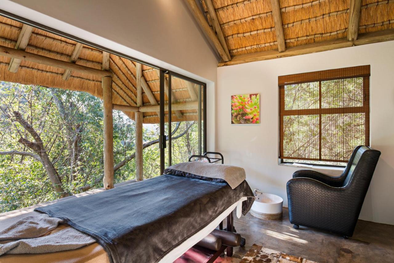 Cavern Resort & Spa Bergville Bagian luar foto